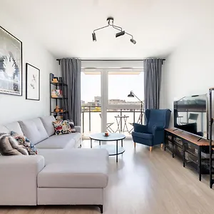 Owsiana 9 - Modern Designed With Balcony By Renters Warszawa