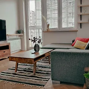 Przestronny Apartament W Centrum Warszawa